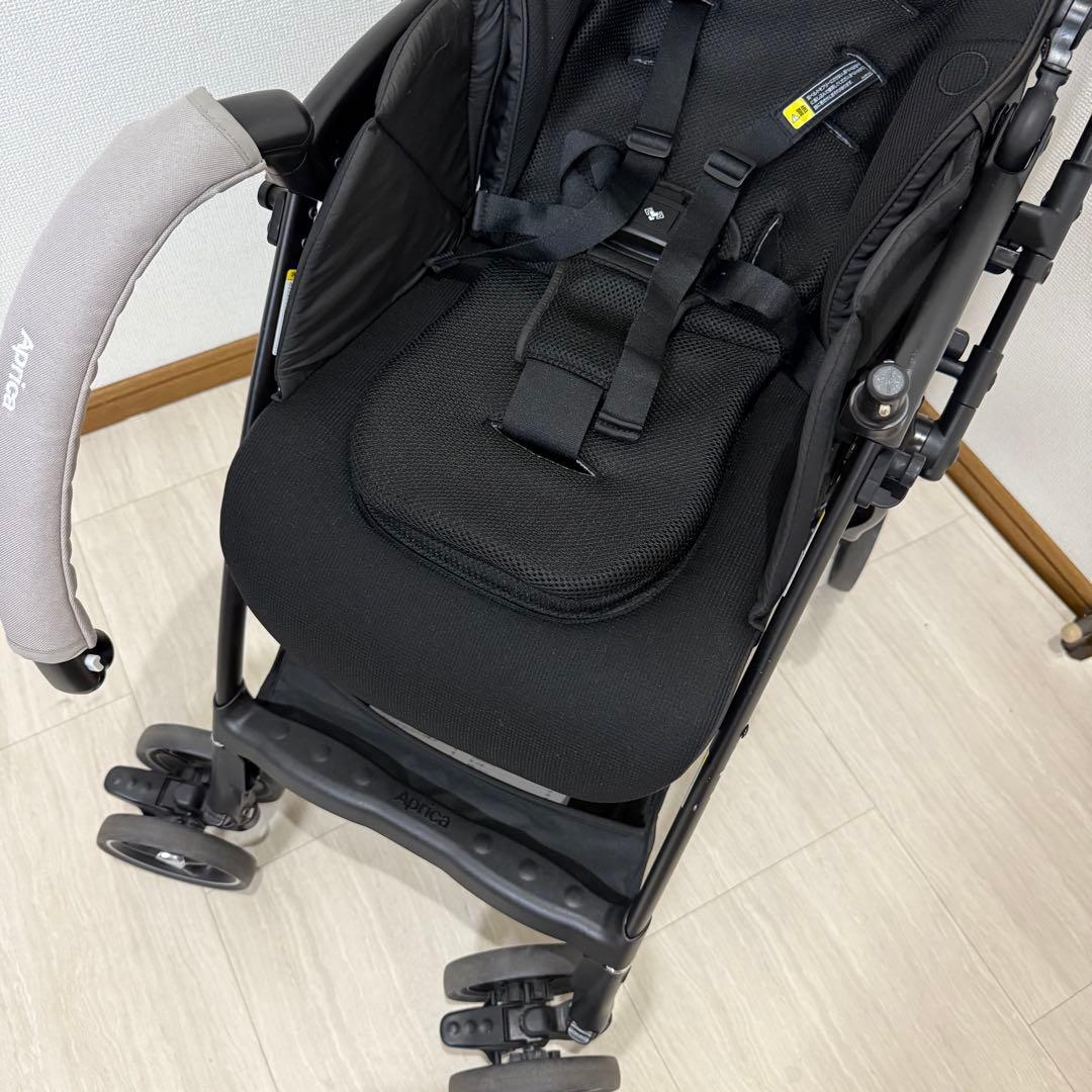 美品 Apricaラクーナビッテクッション アカチャンホンポ限定 23年モデル