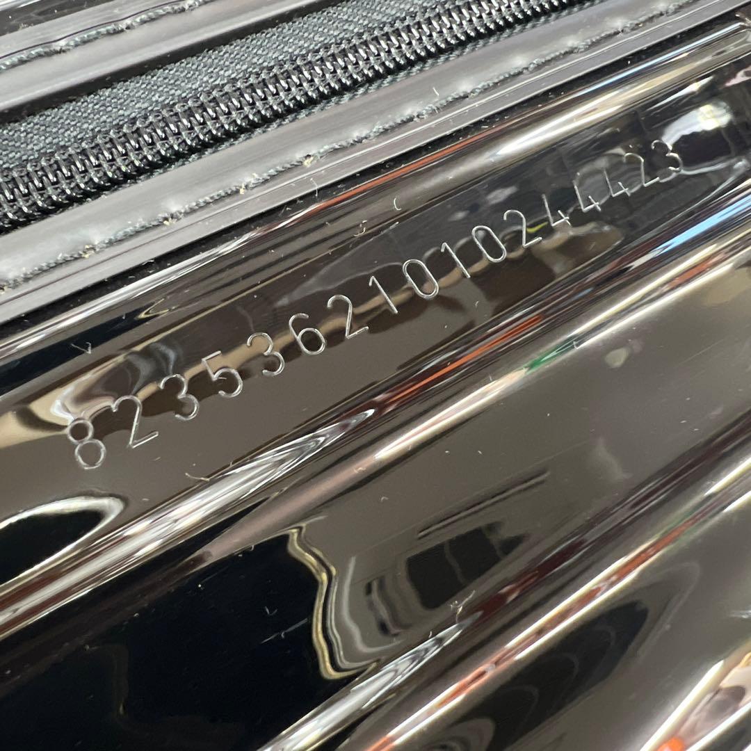 新品 RIMOWA リモワ エッセンシャルライトキャビン 37L ブラック