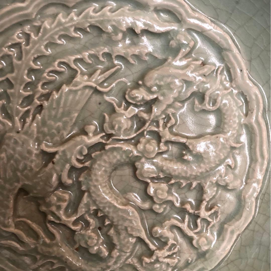 龍泉窯　天龍寺青磁鳳凰龍文大皿