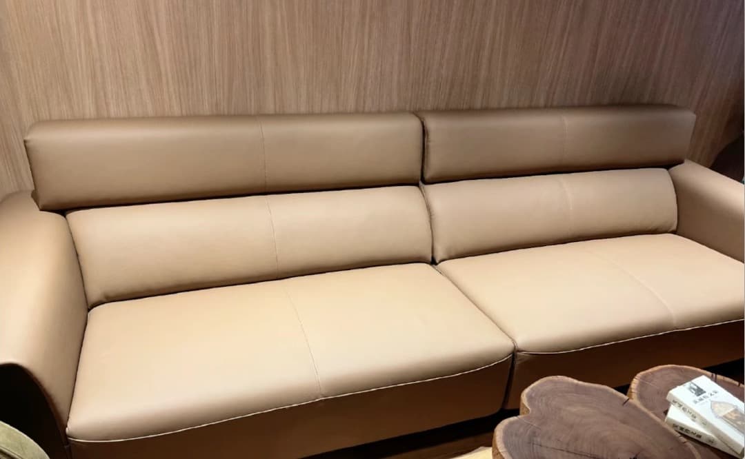 4人掛けソファー