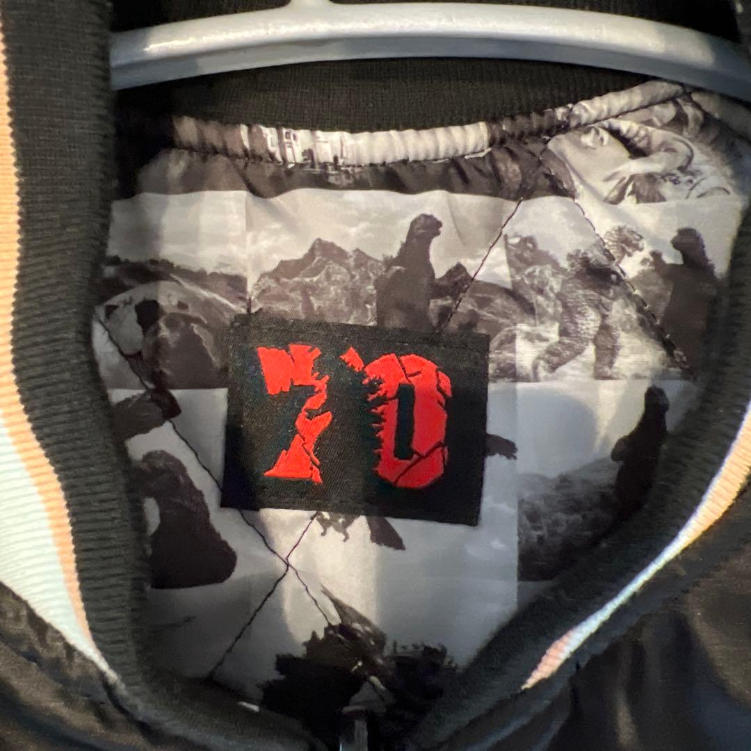 breeze 蓄光刺繍リバーシブル　スカジャン ゴジラ-1.0 Lサイズ