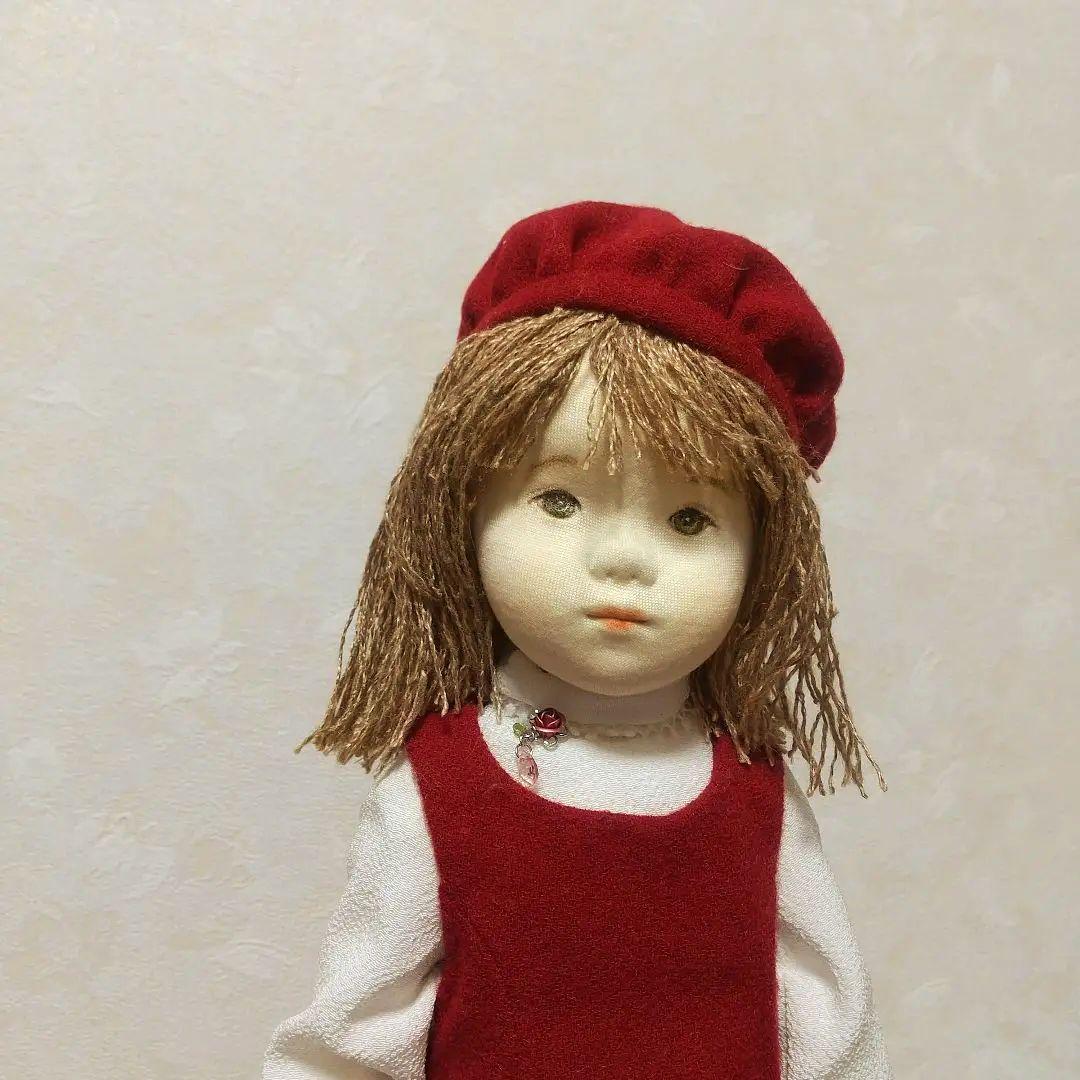 創作人形 ワイン色の服の子 布貼り ハンドメイド