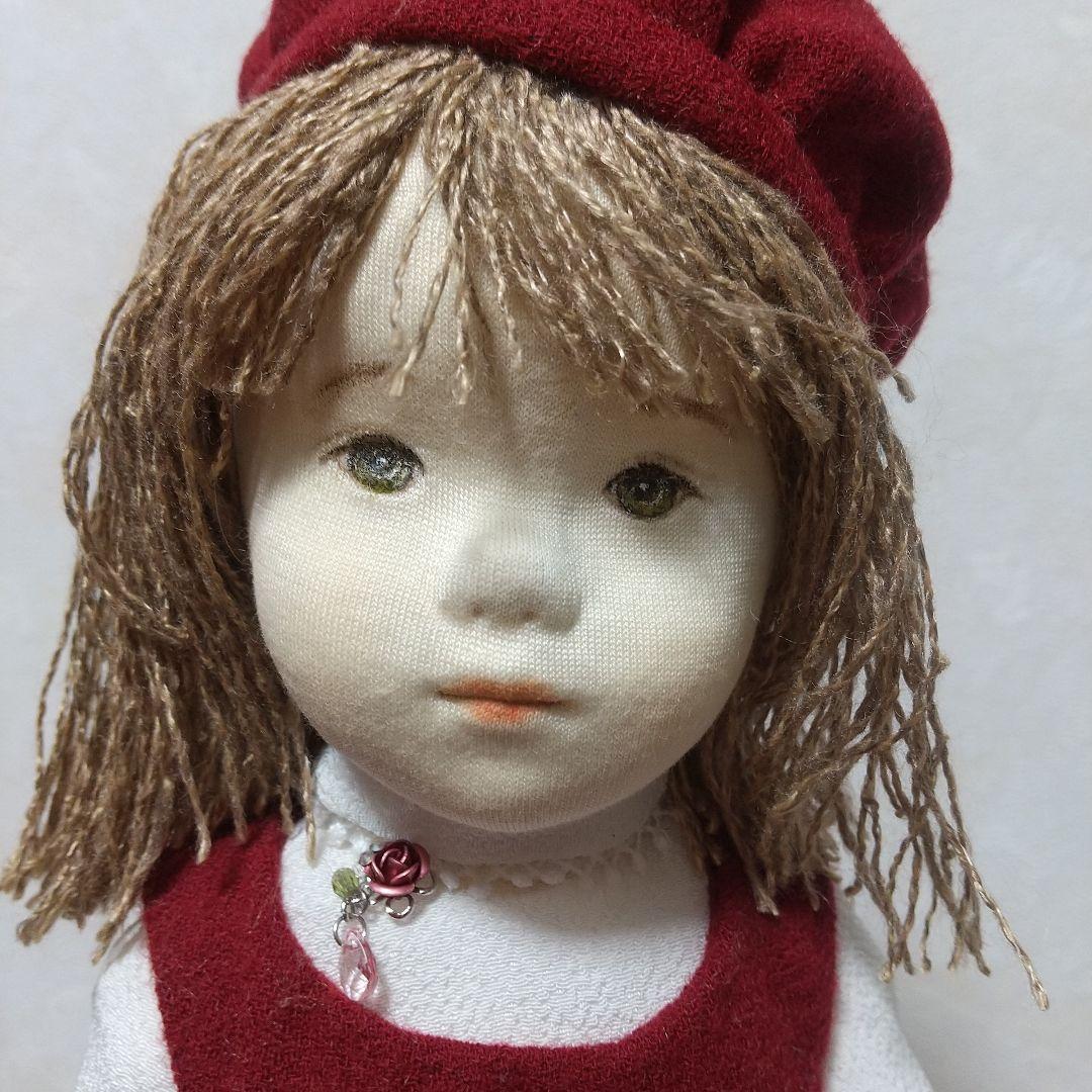 創作人形 ワイン色の服の子 布貼り ハンドメイド