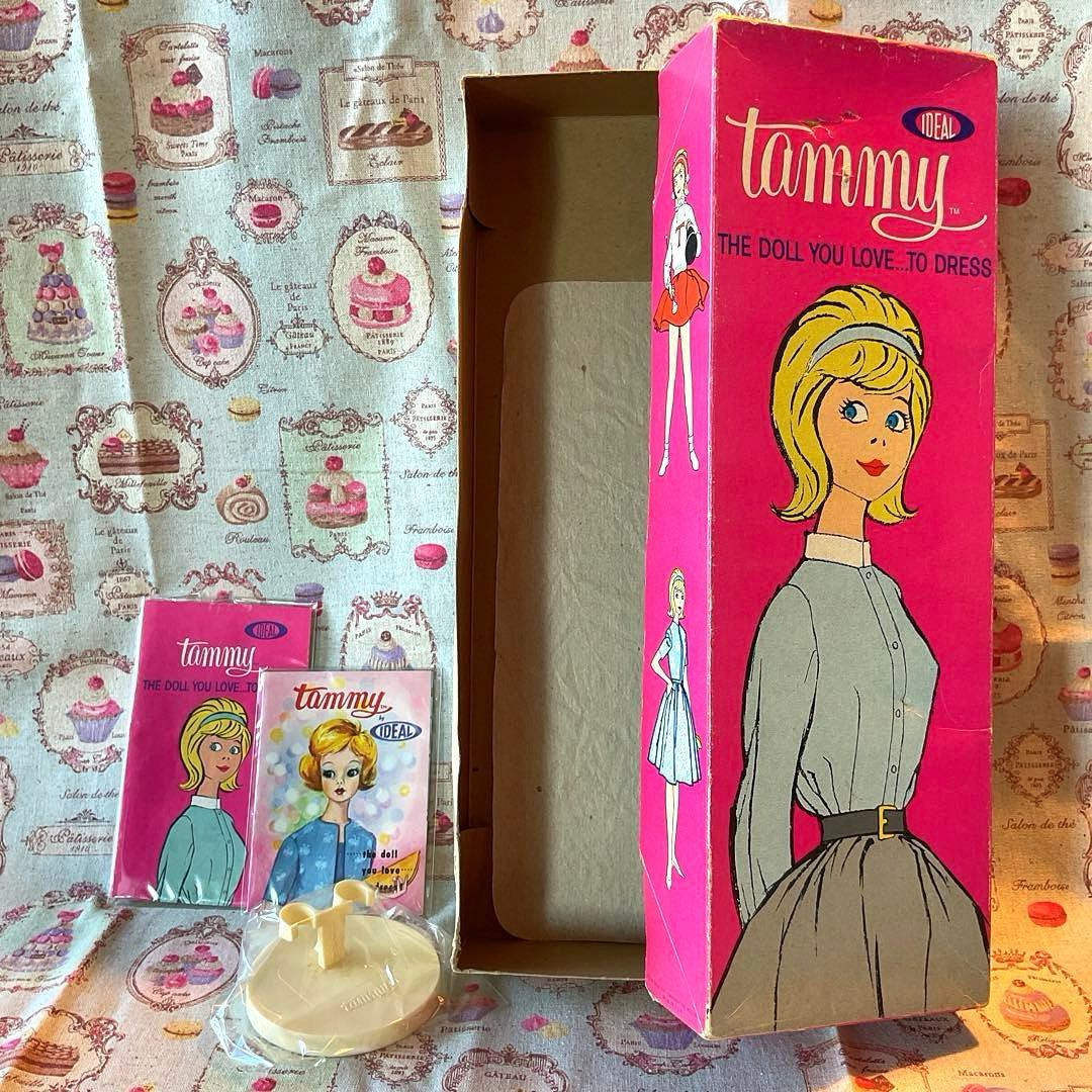 【レア】お団子ヘアのポーズンタミーちゃん(化粧箱&スタンド付き) ★ヴィンテージ