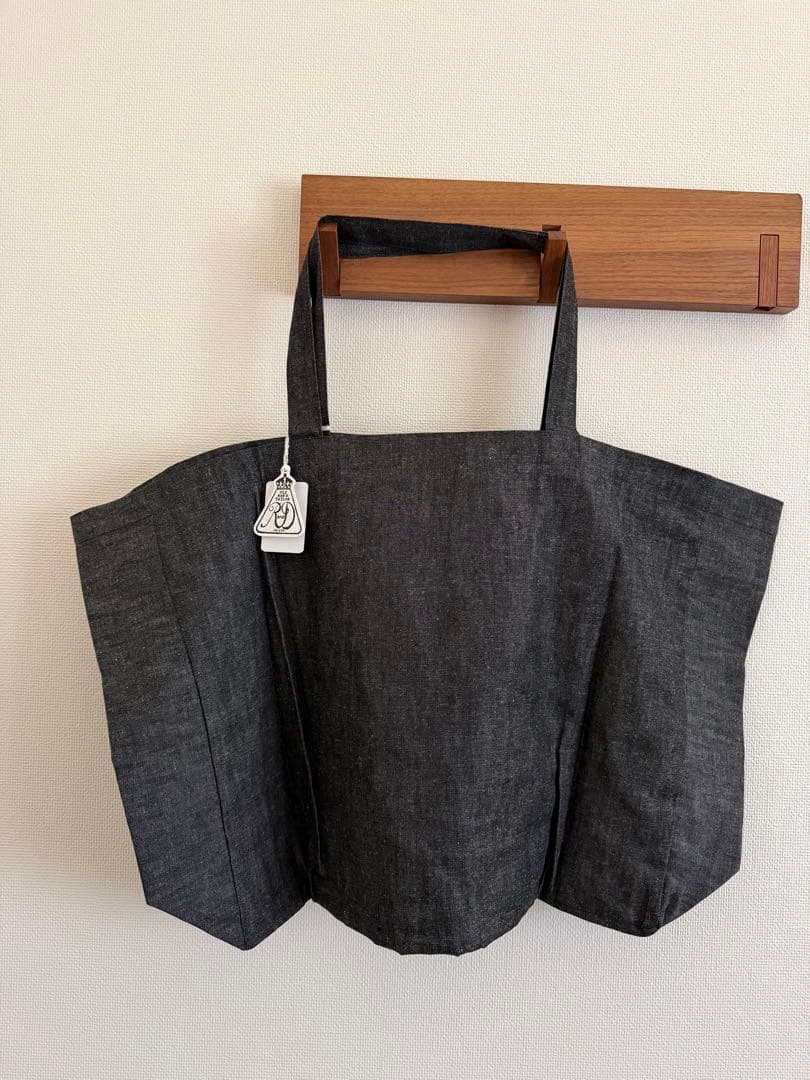 オールドマンズテーラー　TODAY IS A GOOD DAY トートバッグ