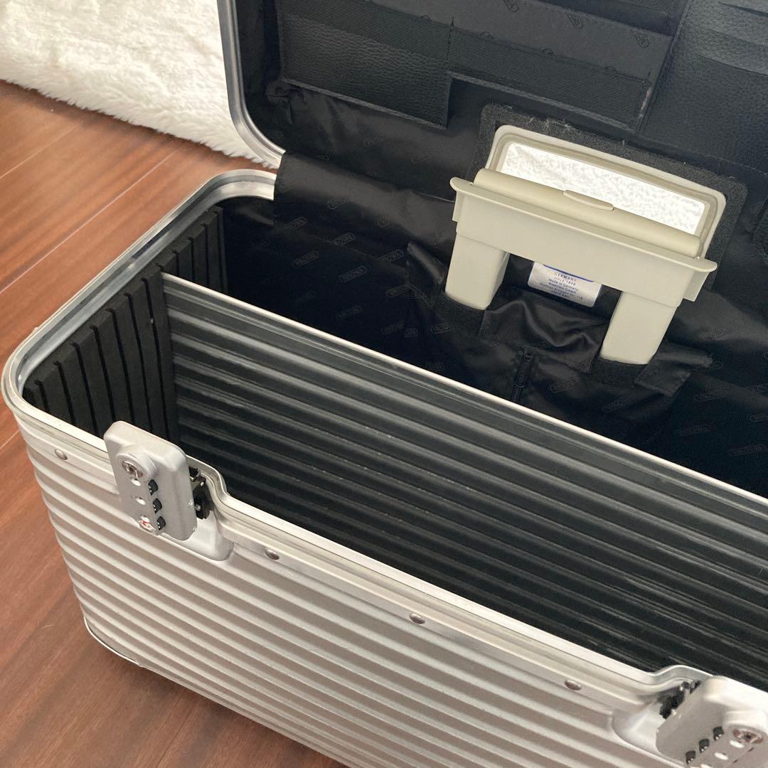 RIMOWA アルミニウム キャリーケース 37L パイロット2輪　廃盤レア商品