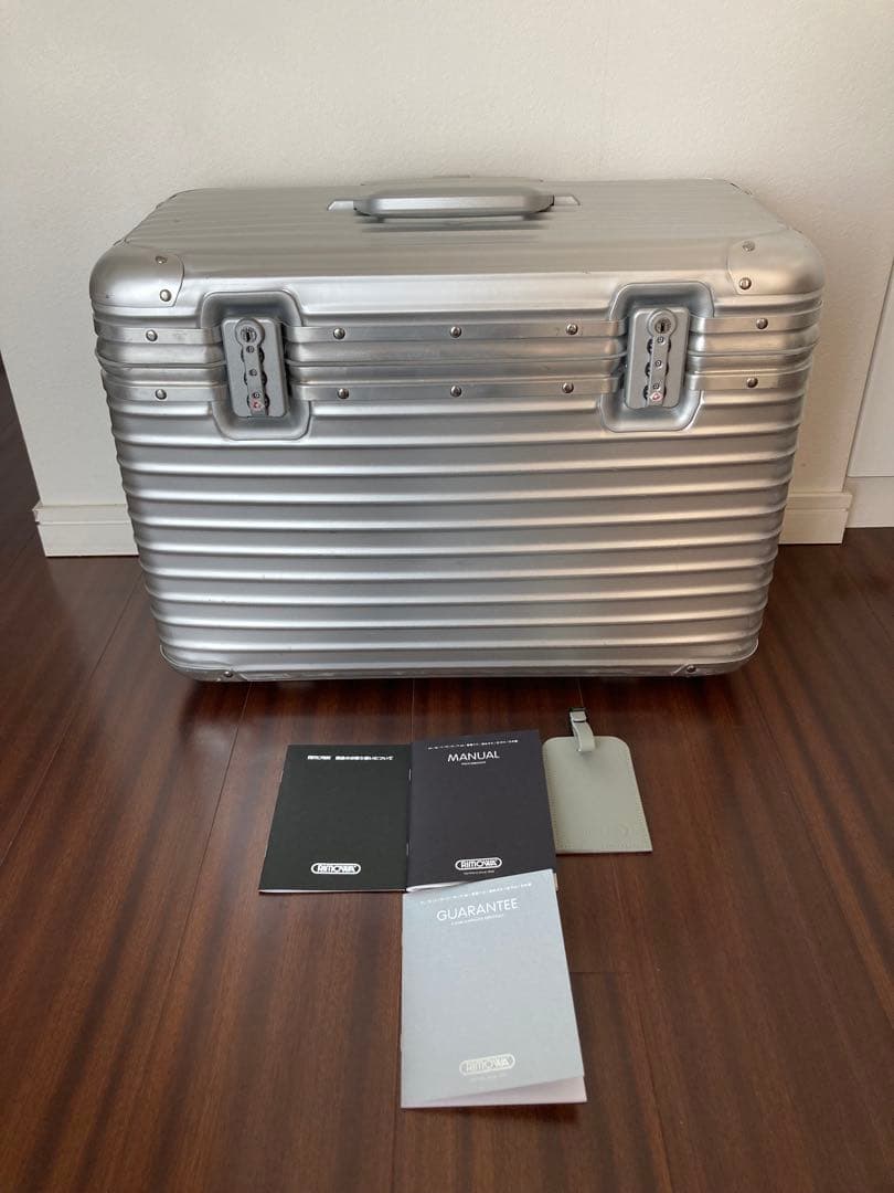 RIMOWA アルミニウム キャリーケース 37L パイロット2輪　廃盤レア商品