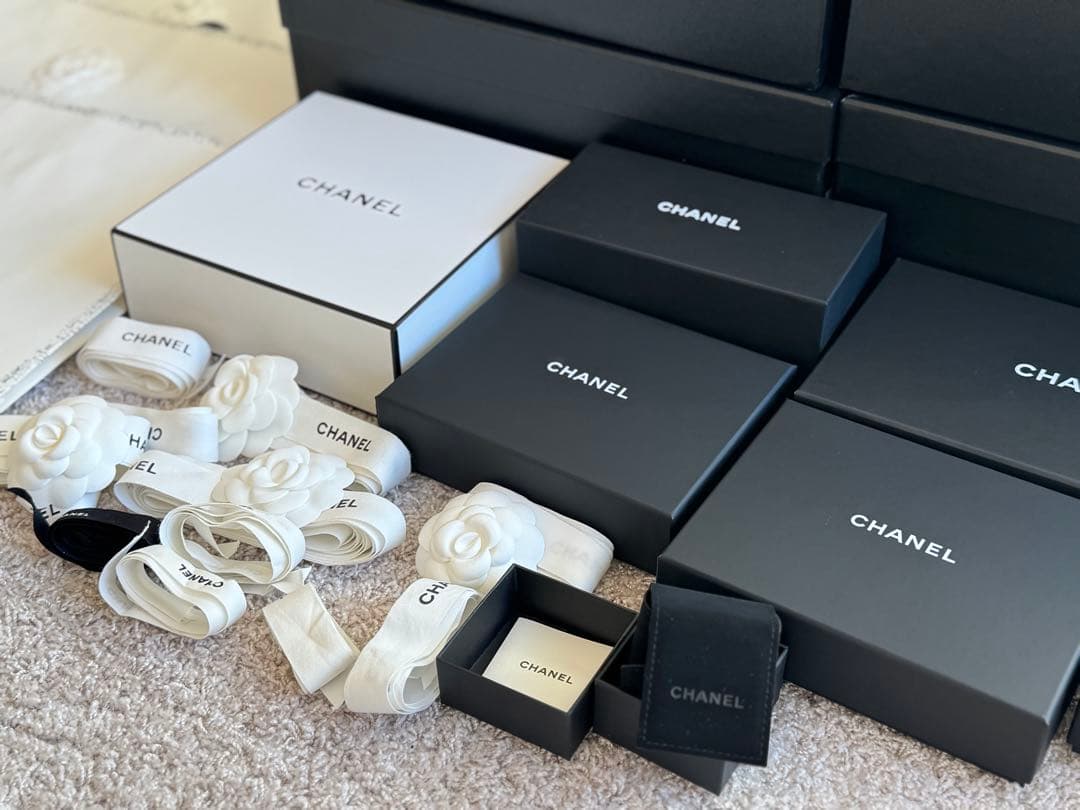 CHANEL空箱×11個＋紙袋大3枚＋リボン11
