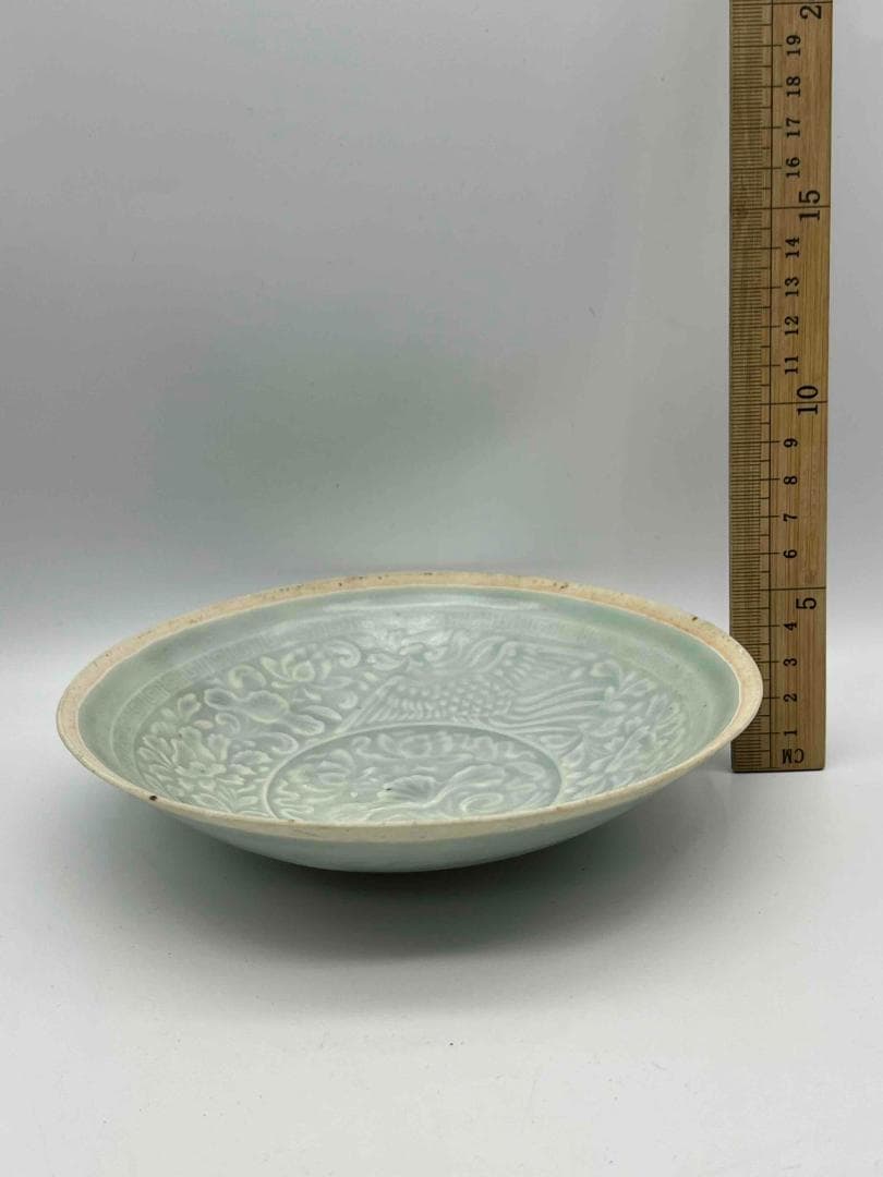 北宋時代　青白磁牡丹鳳凰文盤　茶皿　茶鉢　景徳鎮　影青　唐物(B-98)