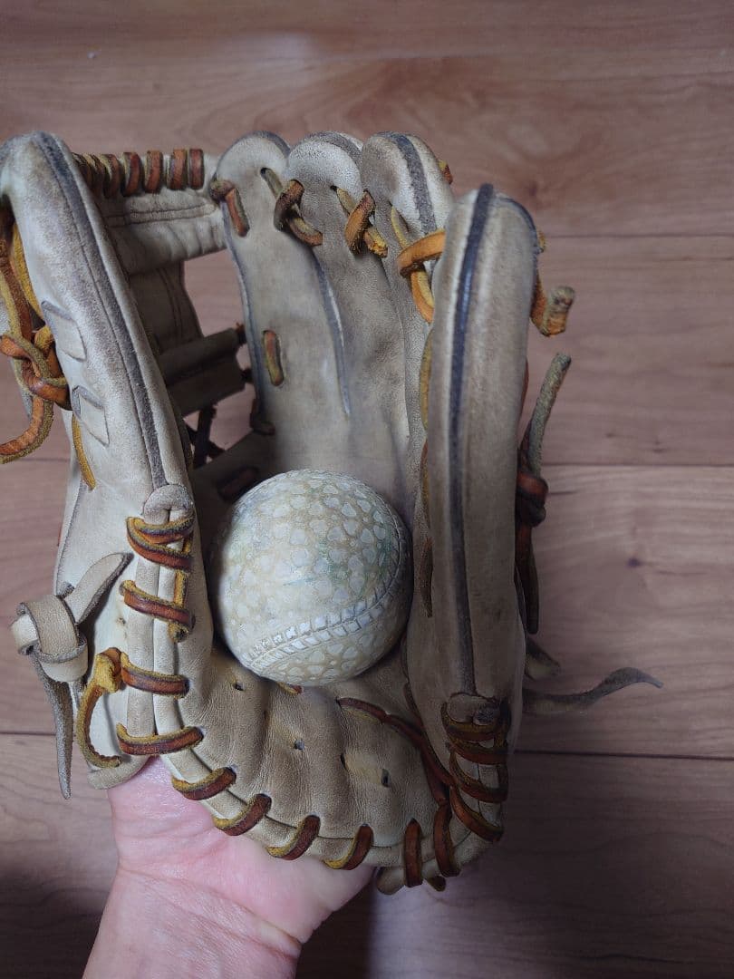 Mizuno 硬式グローブ 収納袋付き