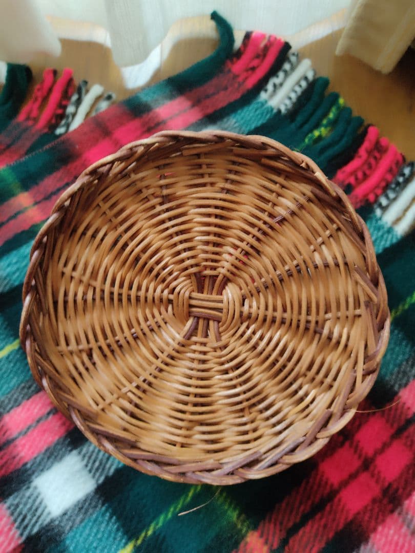 バケット 籠　パン籠　ランドリーバスケット　籐　ラタン　フランスパン