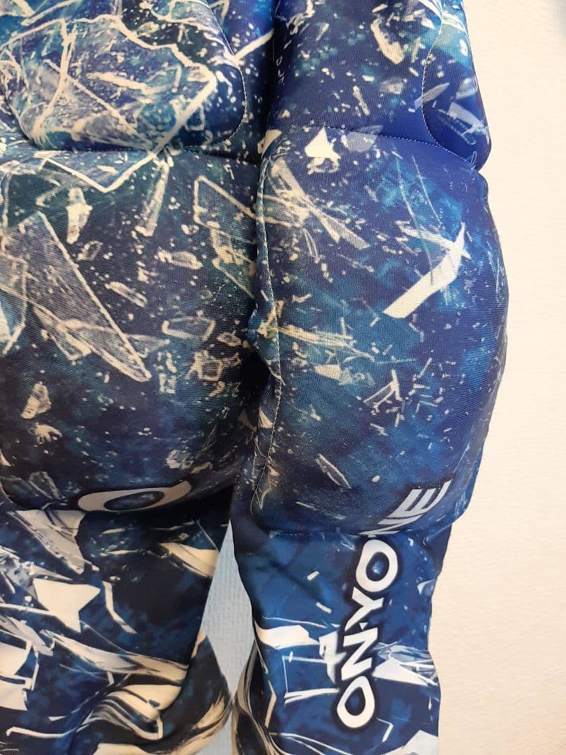 ONYONE スキーウェア ワンピース　Sサイズ　青色 グラデーション