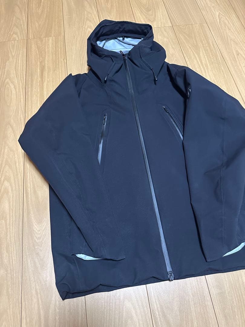 DESCENTE ALLTERRAIN クレアス O ブラック 美品