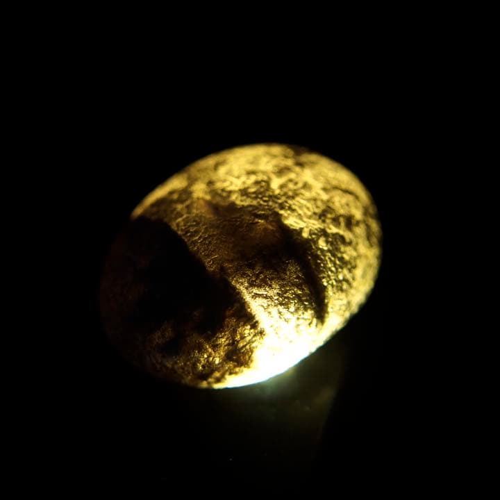 チンターマニストーン ７ｇ サフォーダイト 隕石ガラス