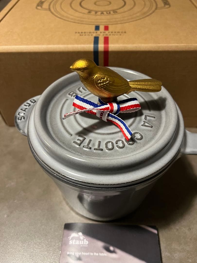 即日発送　新品未使用　ストウブソースパン 14 cm 鋳鉄 グレー　特別ノブ付き