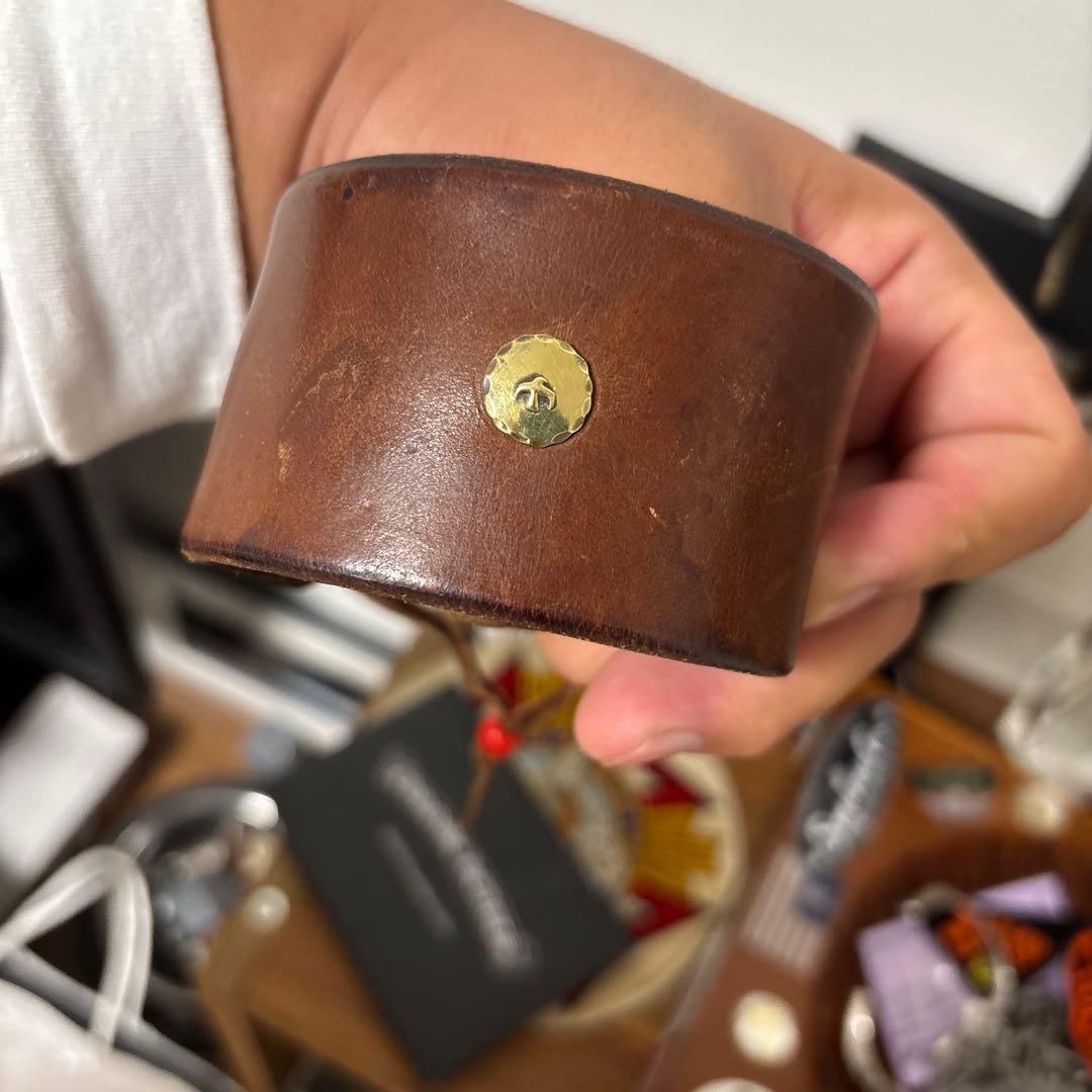 ゴローズ　金メタ付き革ブレス　赤茶