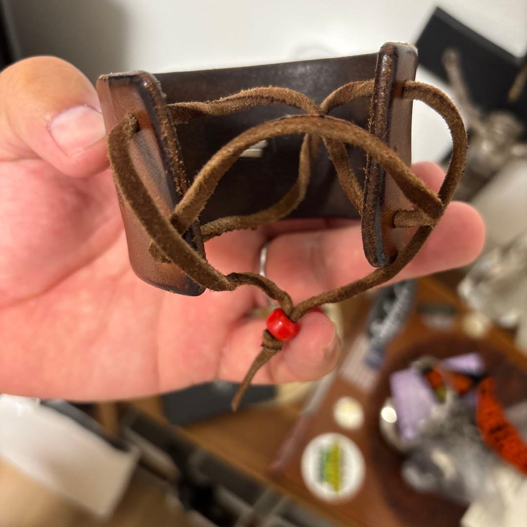 ゴローズ　金メタ付き革ブレス　赤茶