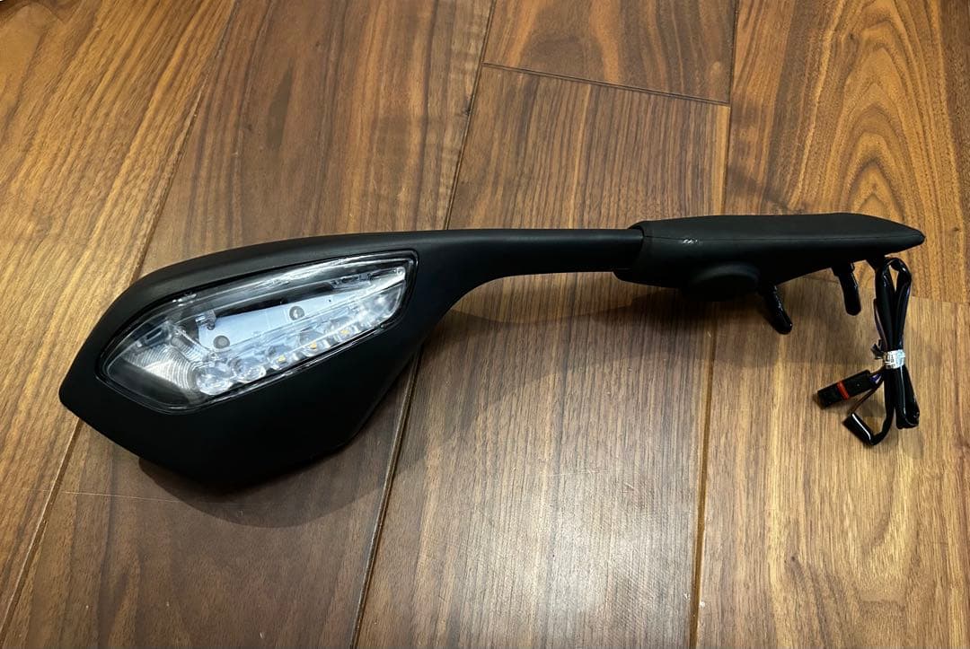  S1000RR 2021〜2024年式用 右サイドミラー 新品