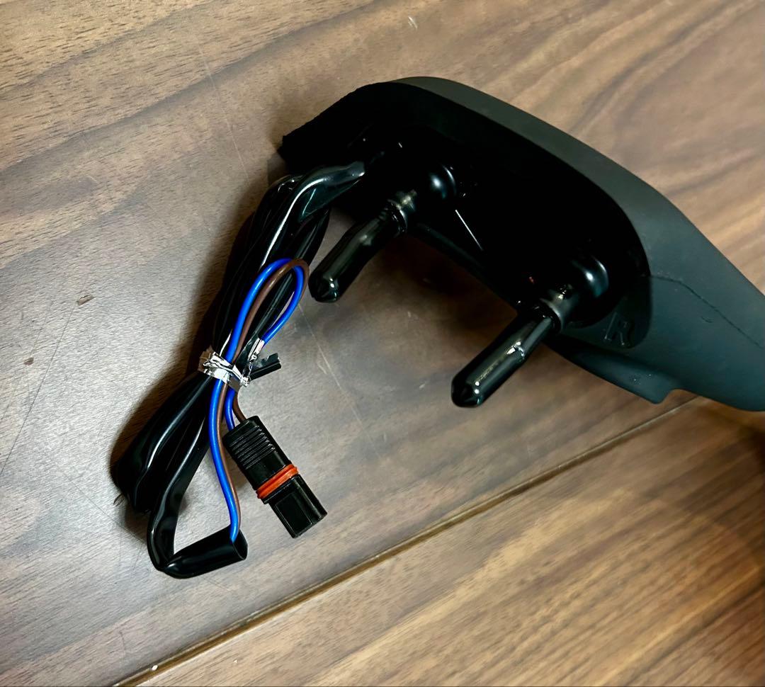  S1000RR 2021〜2024年式用 右サイドミラー 新品