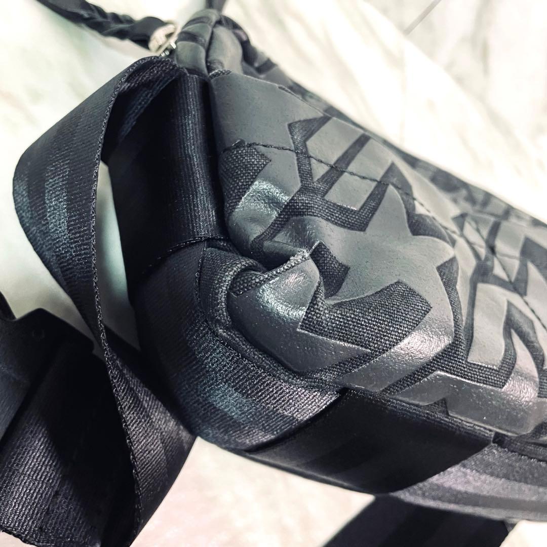 Vivienne Westwood ショルダーバッグ　ボディバッグメッセンジャー