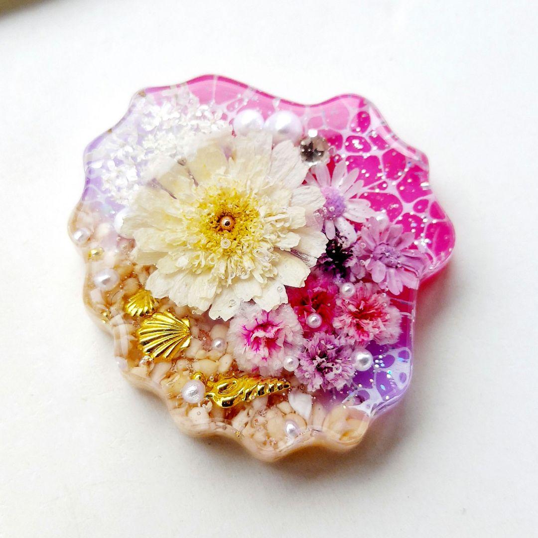 【1605】レジン　マトリカリア　ヘアゴム　ポニーフック　ブロ―チ　ハンドメイド