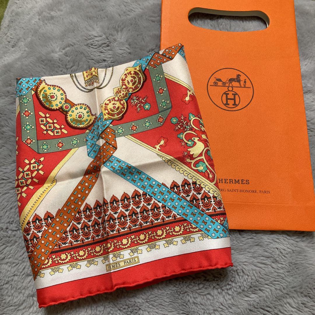 最終お値下げ☆未使用☆エルメス☆スカーフ　ミニ