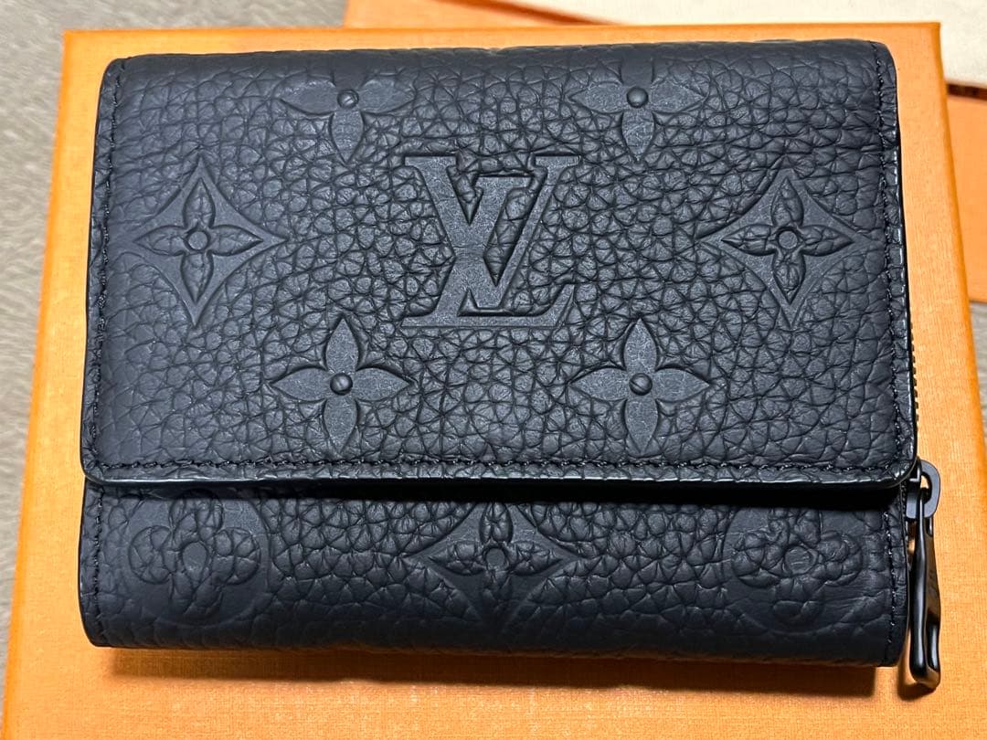 LOUIS VUITTON ポルトフォイユ パイロット 新品同様 三つ折り財布