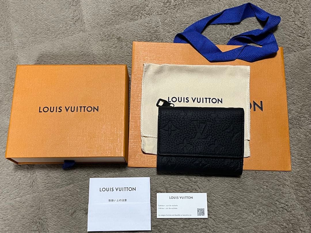 LOUIS VUITTON ポルトフォイユ パイロット 新品同様 三つ折り財布