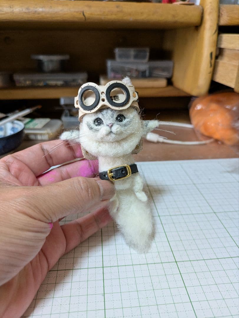 こもちゃんです 豆猫アーティストPECO-LIN