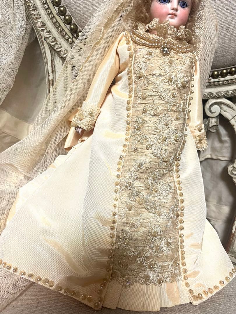 アンティーク　ビスクドール