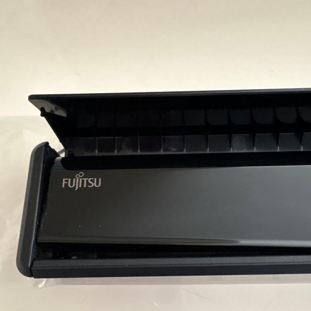 ScanSnap iX100 ポータブルスキャナー