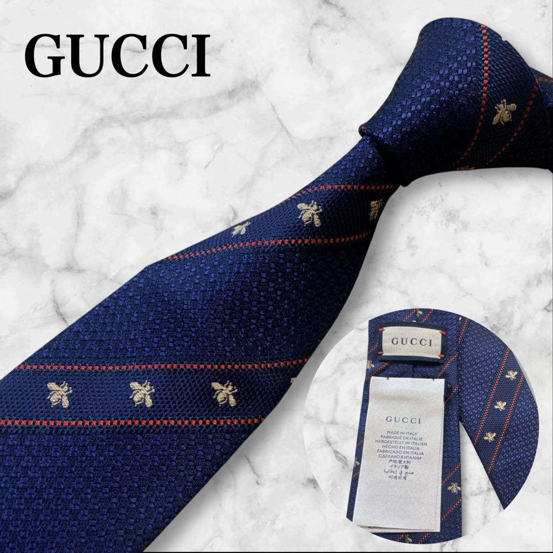【未使用に近い】GUCCI ネクタイ　ストライプ　蜂　刺繍　ネイビー