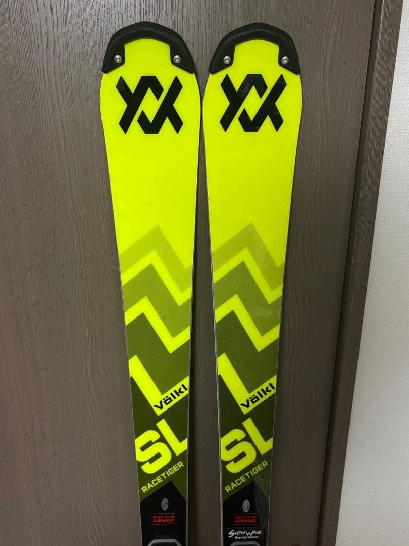 SHUSUK　VOLKL RACETIGER SL WC COMP16