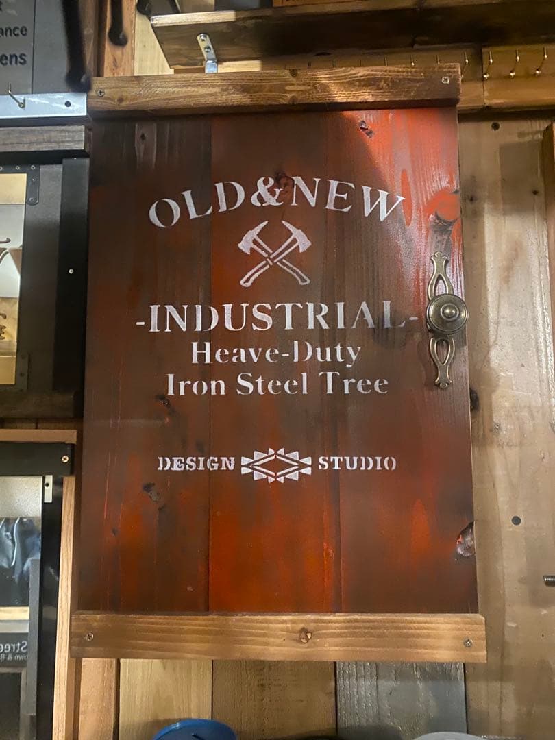 棚　アメリカン　ガレージ　壁掛け　スタンド　両用　インダストリアル