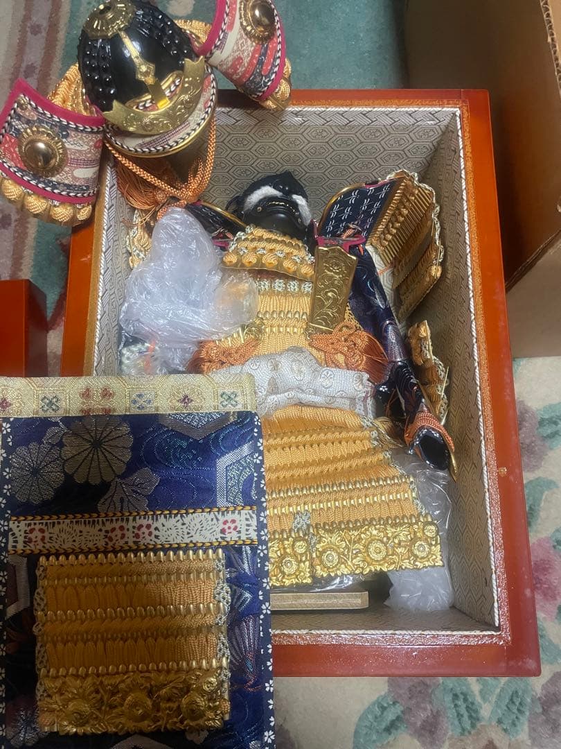五月人形 武士の鎧と兜