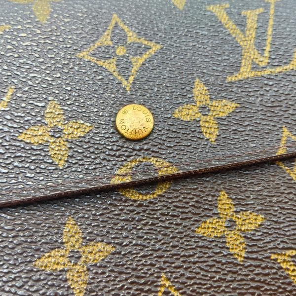 ルイヴィトン モノグラム インターナショナル 三つ折り 長財布　0065