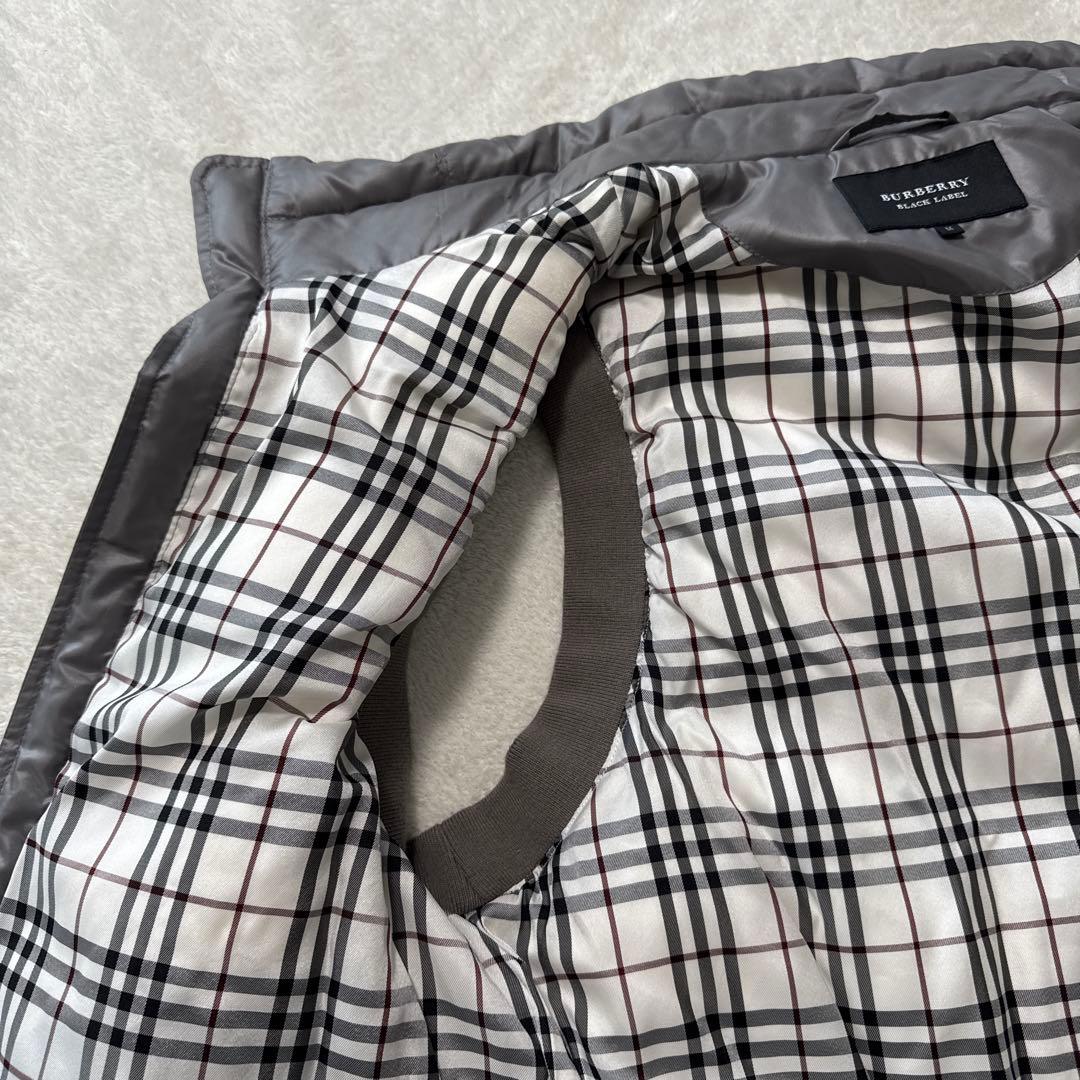 極美品 バーバリーブラックレーベル ダウンベスト フード取り外し可 グレー M