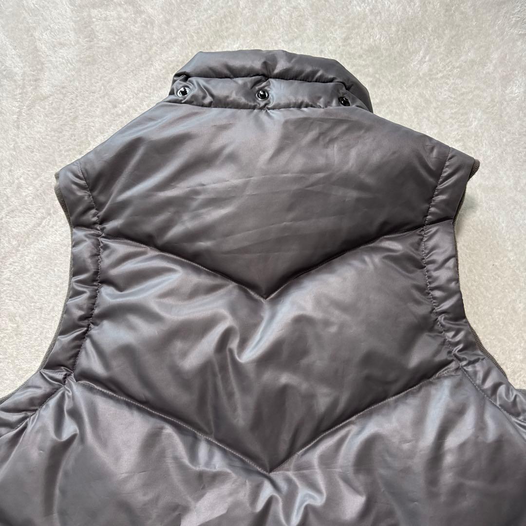 極美品 バーバリーブラックレーベル ダウンベスト フード取り外し可 グレー M