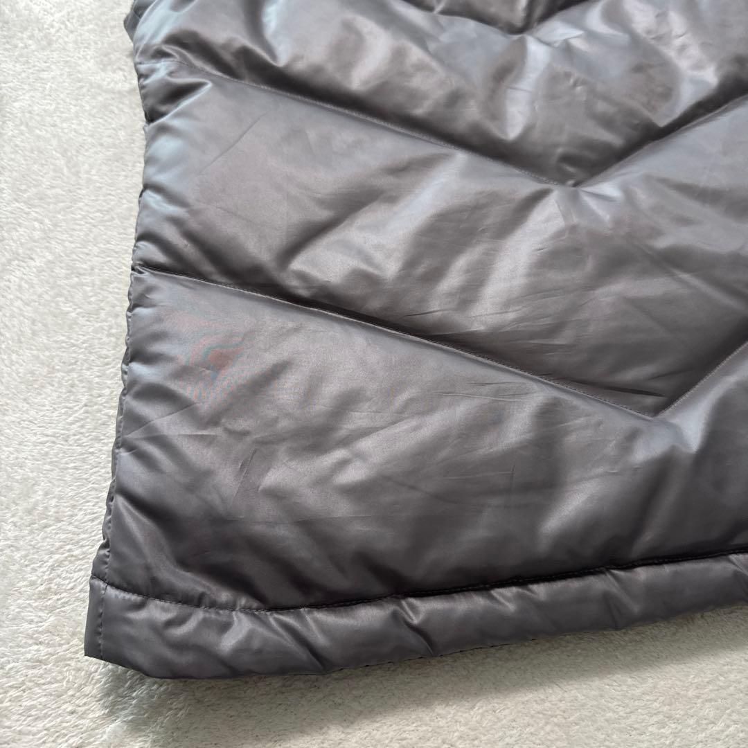 極美品 バーバリーブラックレーベル ダウンベスト フード取り外し可 グレー M