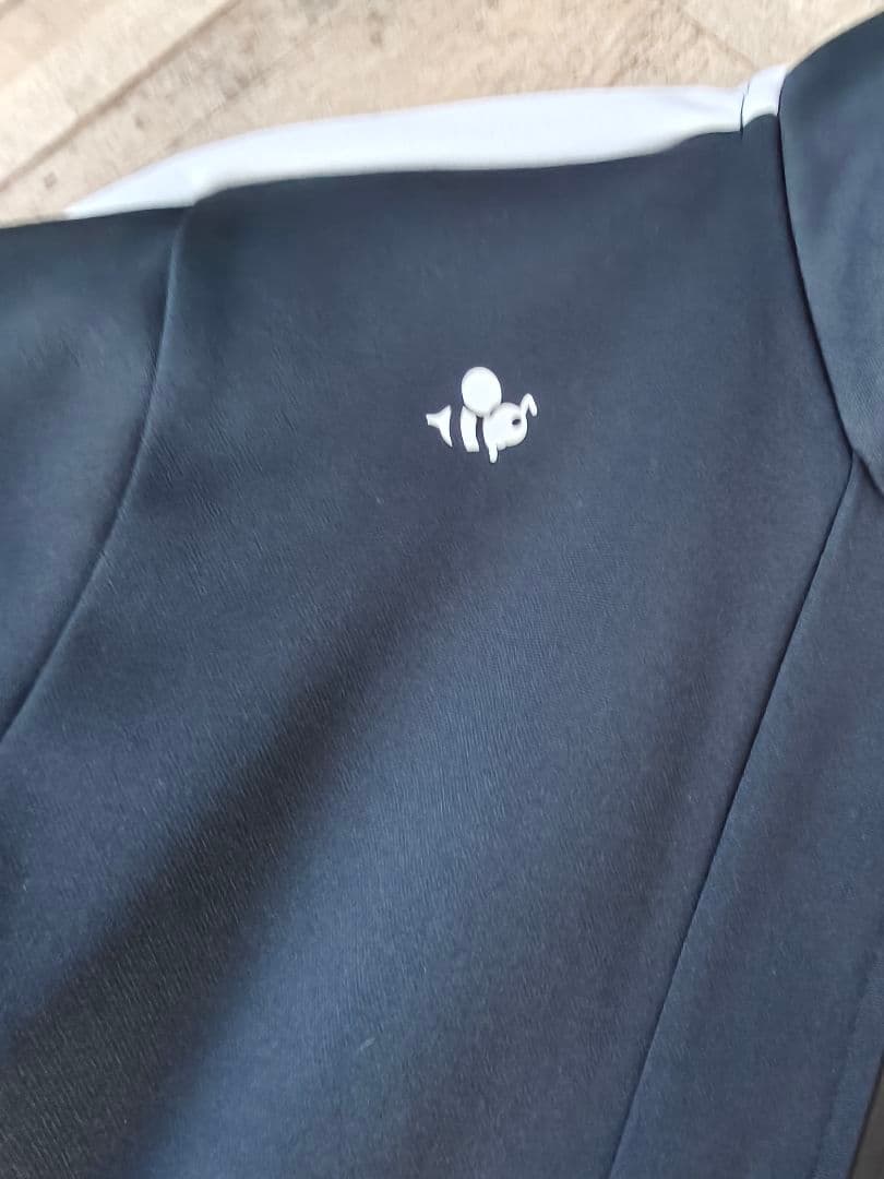 中古美品　ハチヤーズ　セット（パンツ・上着）