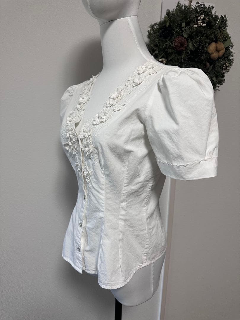 rouje paris トップス　ブラウス　シャツ　サイズ34 S相当　刺繍