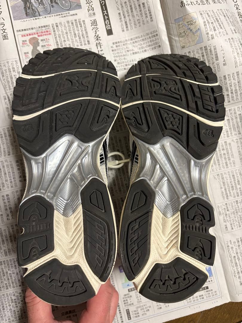 マルタンさま　JJJJound × Asics Gel-Kayano 14