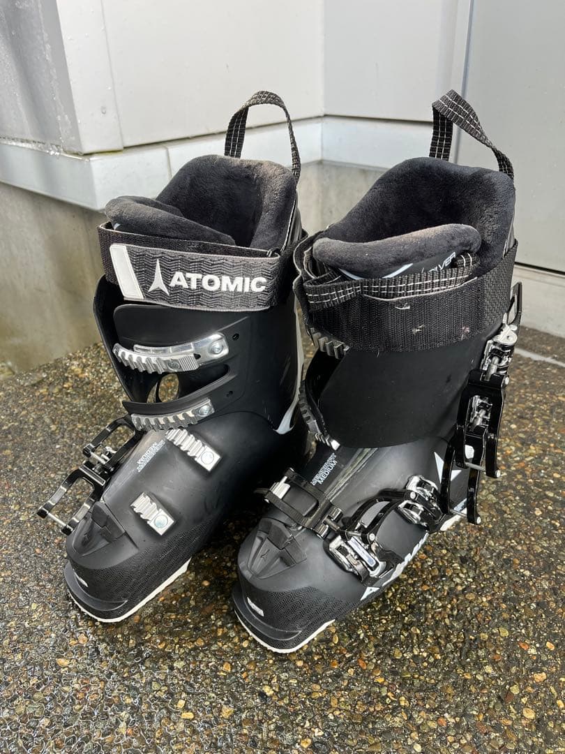 atomic アトミック スキーブーツ