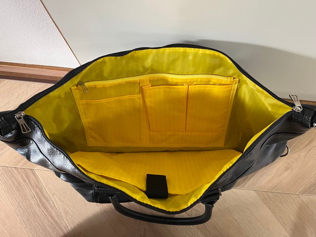 年明けお値下げ　adidas ビックバッグ ブラック Z51320