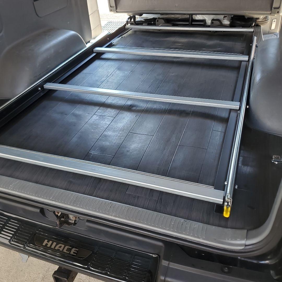 ハイエース スライドフロア スライドレール 山さま