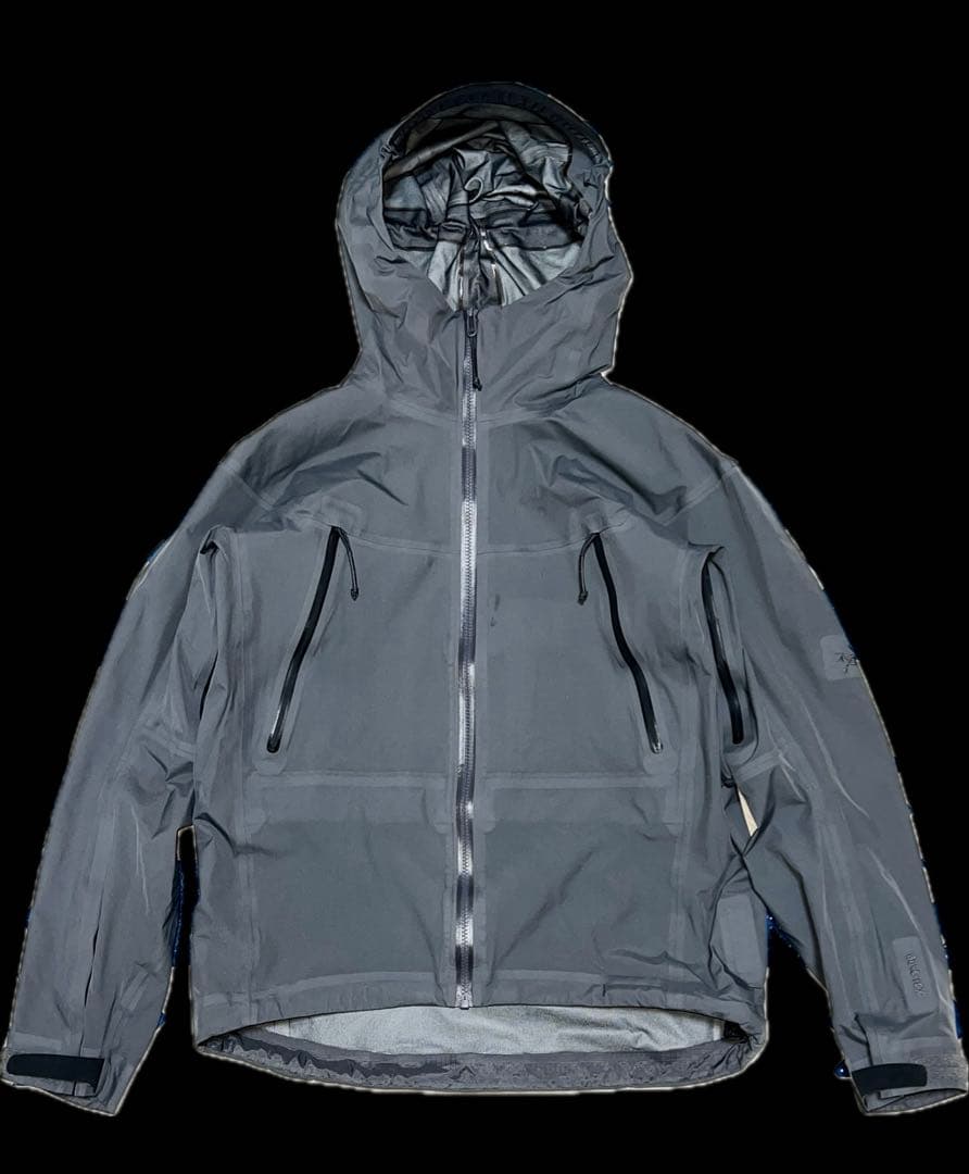 Arc’teryx LEAF Alpha LT Gen2 Wolf M カナダ製