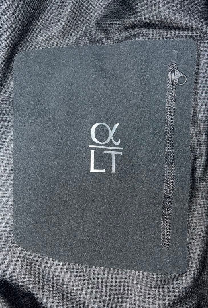 Arc’teryx LEAF Alpha LT Gen2 Wolf M カナダ製