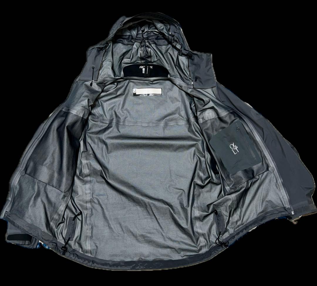 Arc’teryx LEAF Alpha LT Gen2 Wolf M カナダ製