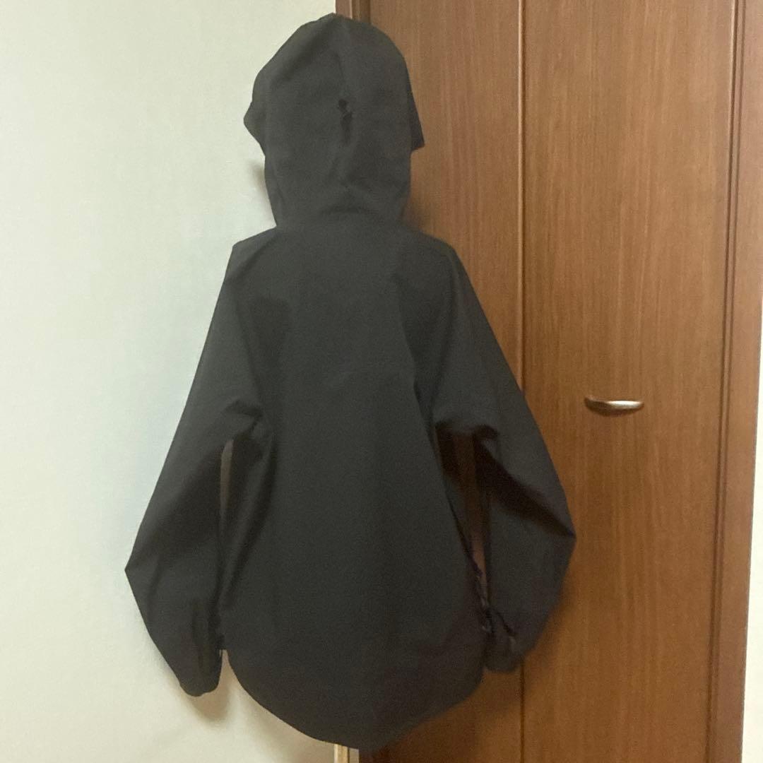 ジャケット・アウター CMF OUTDOOR GARMENT SLASH SHELL COEXIST