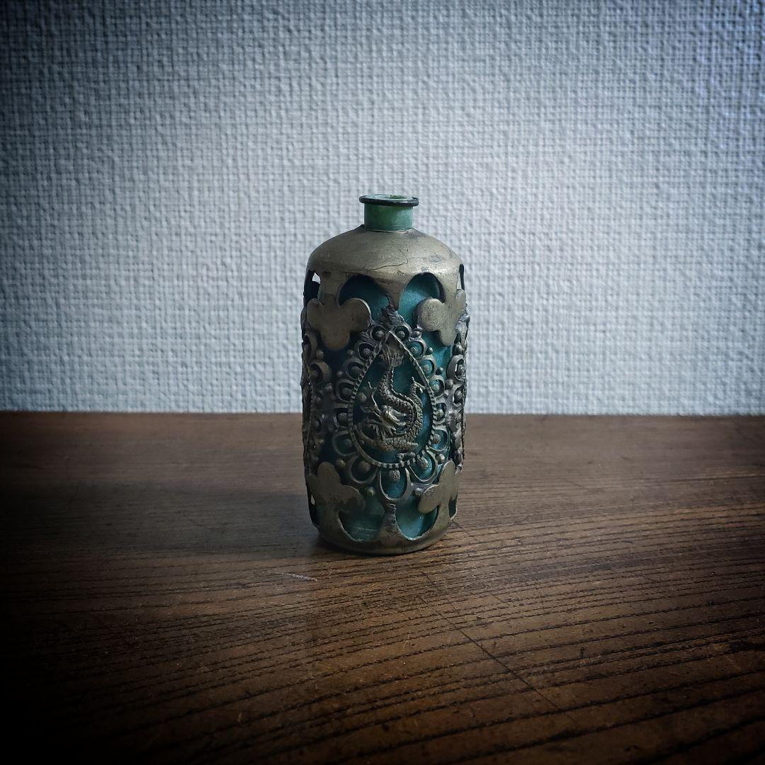 中国骨董　小壺　鼻煙壺　竜　龍　鳳凰　玉石　銘　一輪挿し